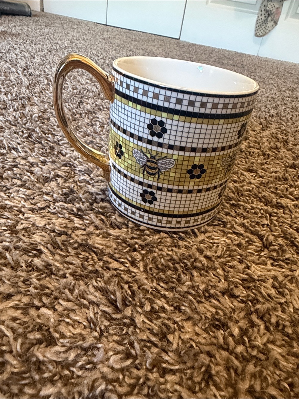 Anthropologie Gold Handle Bee Ceramic Mug - Yellow and White Pattern